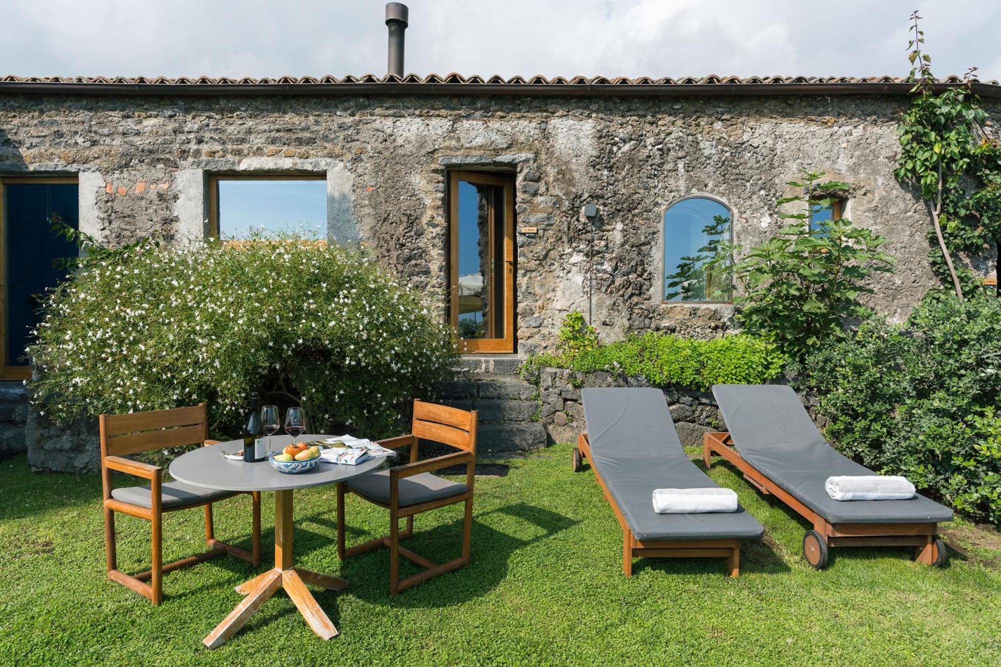 Monaci Delle Terre Nere Hotel Zafferana Etnea Eksteriør billede
